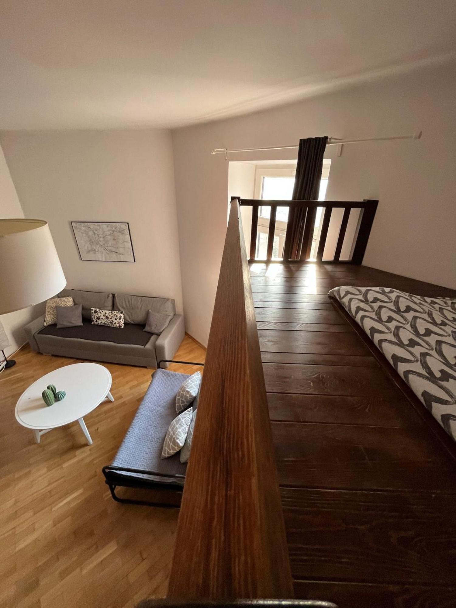 Downtown Apartment B Krakow Luaran gambar
